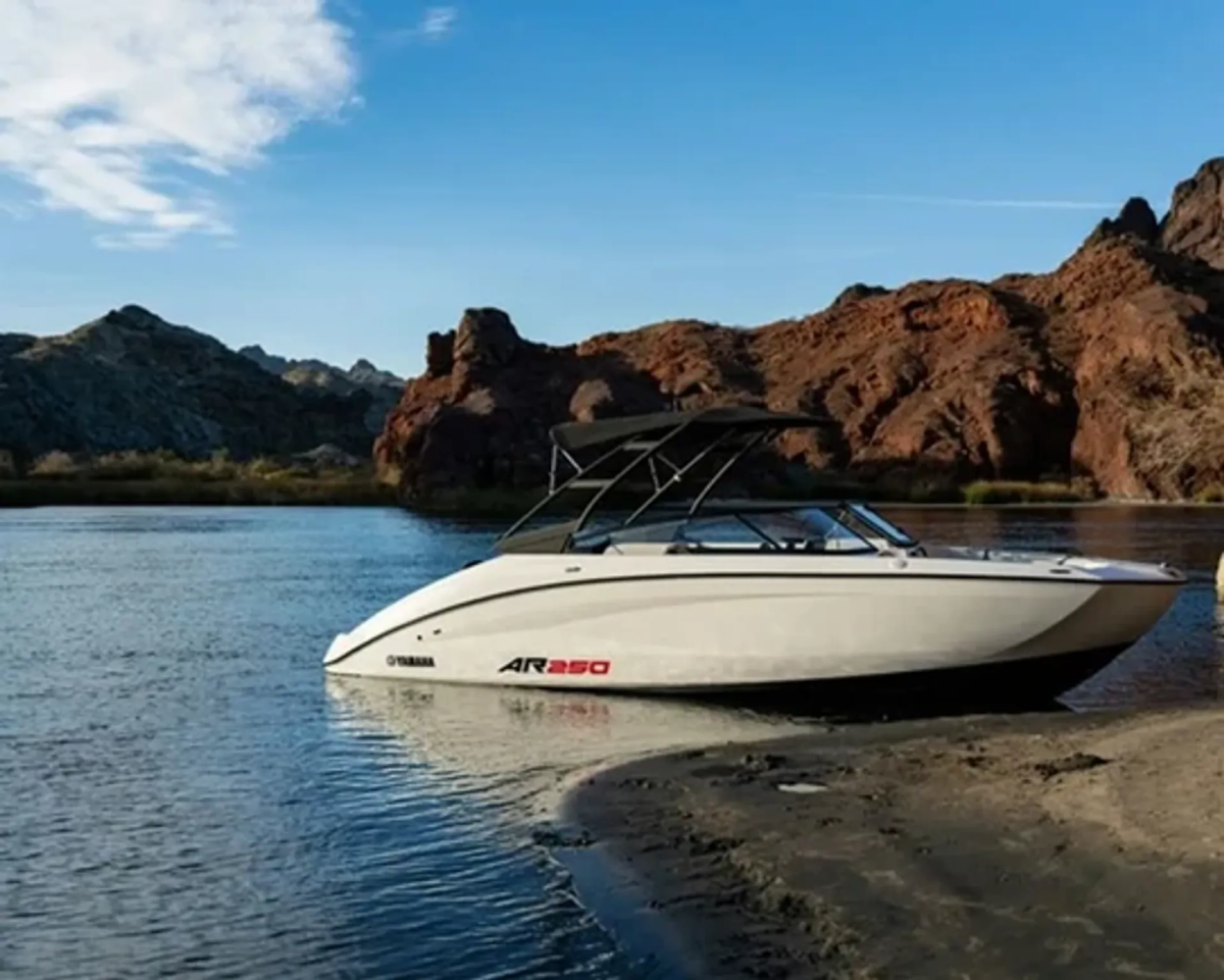 Boat rental Lake Havasu
